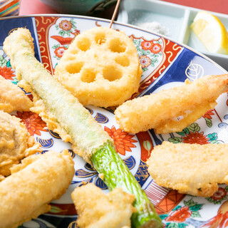 Enjoy seasonal ingredients with hot, Fried Skewers!