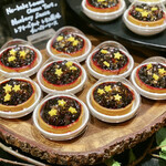 ザ・テラス - レアチーズタルトレモン風味ブルーベリーソース