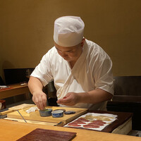 すし 喜邑 - 鰹の握り