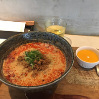 CINA New Modern Chinese - ランチ　坦々麺　1100円