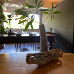 エル・バウ・デコラシオン - マダムとしてもフローリストとしてもくるくるとよく動く下江さん。素敵な女性です✩.*˚