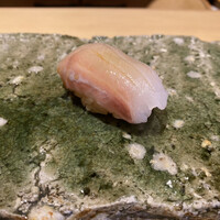 鮨 いし黒 - 石鯛