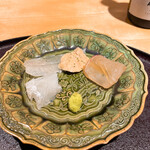 馳走 啐啄一十  - 真鯛の醤油洗いがプラス
      こちらも醤油の味を上手く活かしていて美味しい