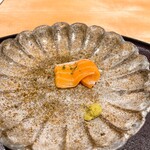 馳走 啐啄一十  - 鱒の介(キングサーモン)の大トロ 
      これは絶品でサーモン嫌いな友に食べさせてあげたい！
      サーモン嫌いの人も好きになるサーモンです。