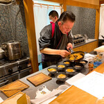 馳走 啐啄一十  - 丼を作ってくださる姿も素敵です(^^)