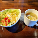 プチキッチン Tama - サラダとスープ付き