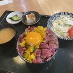 酒場スタンド ニューツルマツ - 肉たく丼定食