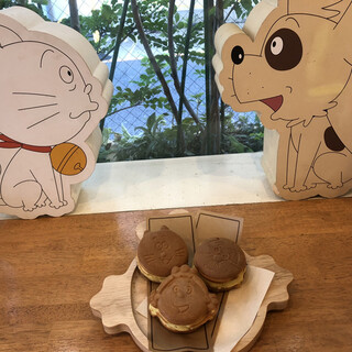 サザエさんリアン・ドゥカフェプレート新品