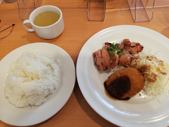 ガスト 志木店 志木 ファミレス 食べログ