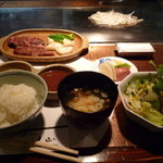 鉄板焼き おく山 - 