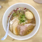 貝麺 みかわ - 特製醤油そばには3種のチャーシュー☀️