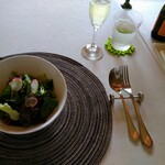 スタジオーネ - 