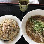 吉祥 - 蟹チャーハンと醤油ラーメン