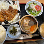 坂途中の焼き鳥屋 くら - 