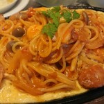 シーズン - 鉄板ナポリタン