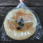 おおむら夢ファームシュシュ　パン工房 - 野沢菜のおやき