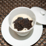 ARMONICO - 名古屋コーチンのブロードと黒トリュフ