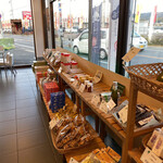 Kaki no Hazushi Yamato Tenri Ten - A diverse lineup featuring Nara's local specialties ✩.*˚ Perfect for souvenirs!