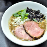 麺処 晴 - 濃厚そば