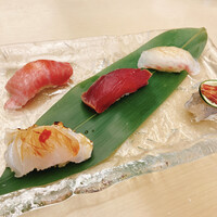 やま中・本店　鮨と日本料理　 - 