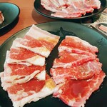 Kokusangyuu Yakiniku Tabehoudai Nikushou Sakai - 