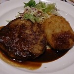 ガスト - 月木ランチ ハンバーグデミグラスソース＆コロッケ