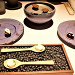 レスピラシオン - ミニャルディーズ（四品）も良いです。