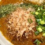 吉田カレー  - 鰹節