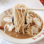 さつまラーメン - 麺リフト