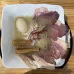 Shishi Kotsu Ramen - 