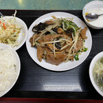 中華料理 三喜 - ニラレバ定食