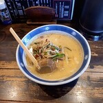 麺屋らあいち - 白湯ベトコンラーメン