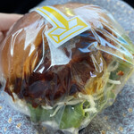 スペイン窯 パンのトラ - メンチカツバーガー