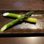 和食処　田舎家 - 塩茹でアスパラガス