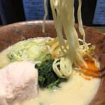 おとなの 塩 担々麺 - 