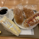 ベーカリーマーケット - 