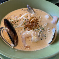 COLONIAL BEACH 横浜ハンマーヘッド - 