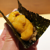 恵比寿 鮨 栞庵 やましろ - 雲丹手巻き