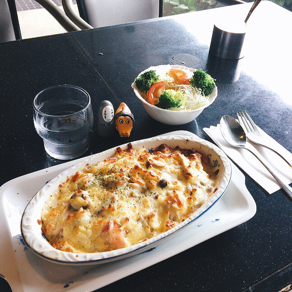 ホワイトブラック 古高松南 喫茶店 食べログ