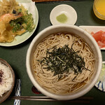 Kawaneji Saryou Hirara - 蕎麦定食
