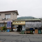 Iroha Zushi - 棟続きの牡蠣小屋