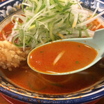 美華房 - このスープ…たしかに辛旨！