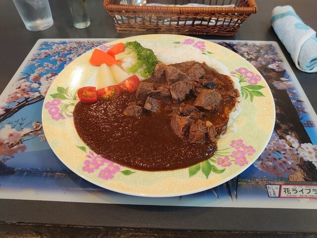 カレーショップ 花ライブラリー 早川 欧風カレー 食べログ