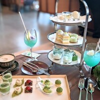 ザ タヴァン グリル＆ラウンジ - 