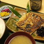 やま平 - 焼魚定食