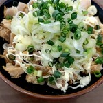 山亀家 - チャーマヨ丼