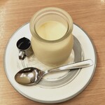 すし江戸 - 自家製生クリームプリン