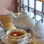 salon de the Tea shot - 
