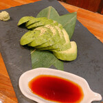 ハワイアン ダイニング ロコス - アボカド刺し