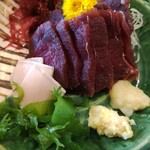海鮮レストラン なぎさ - ミンク鯨刺身定食
